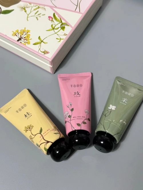 熬夜整理出四款不同用途护手霜巨惊艳j9平台2024最佳护手霜推荐：(图7)